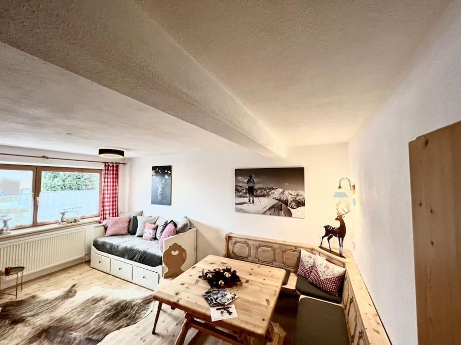 Ferienwohnung Steinbock Terrasse, Gartensauna, Garten, Grillplatz Stumm Exteriör bild